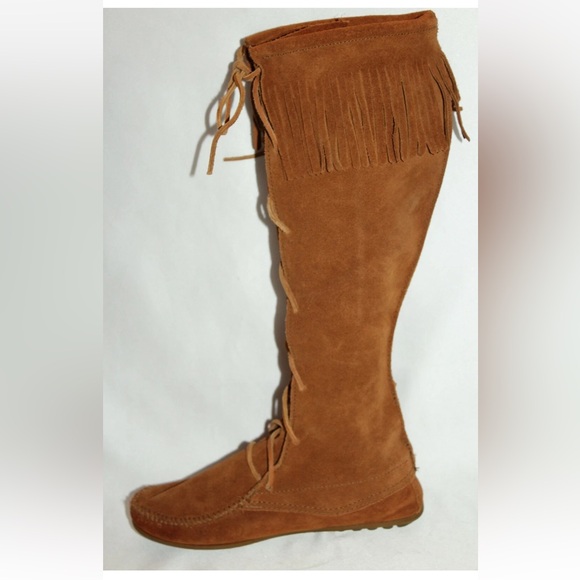 Minnetonka #1422 Chestnut Suede Lace-Up Fringe moccasin Boots - Picture 7 of 9